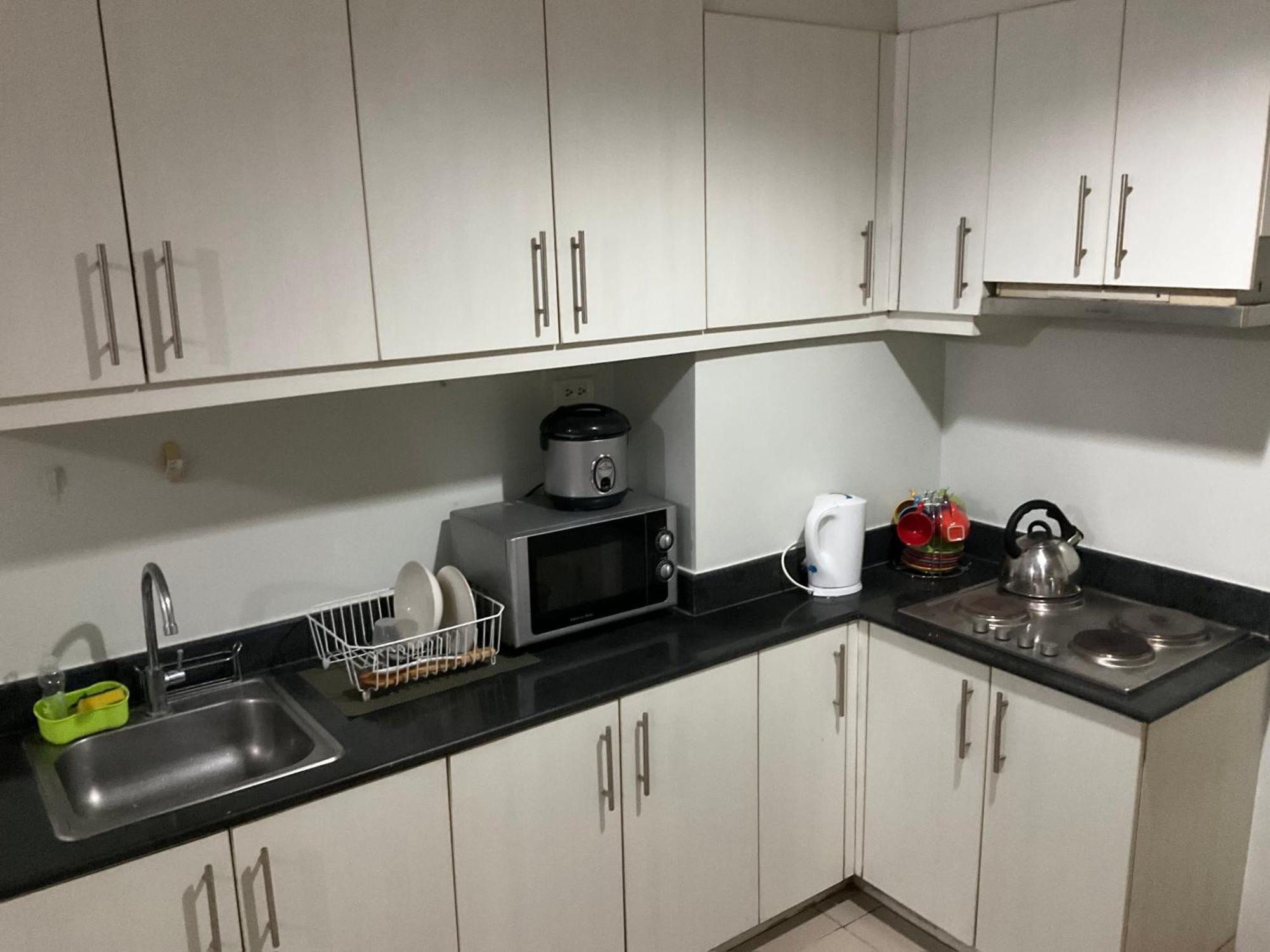 Sea 2-Br Unit With Free Parking Near Mall Of Asia Pasay Exterior foto